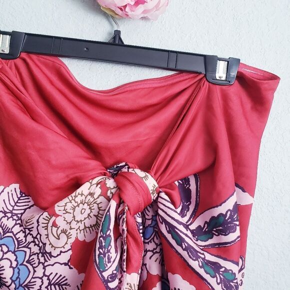 Intimately Free People Red Floral Paisley Spellbound Bodysuit - Picture 6 of 8